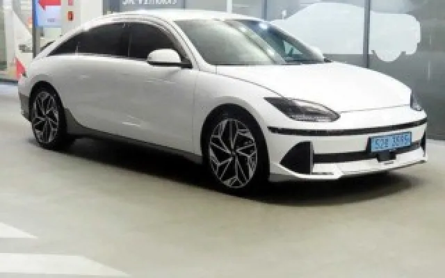 인천중고화물차 아이오닉 6 롱레인지 4WD 매물 사진 4 - 2024/03 126,280km
