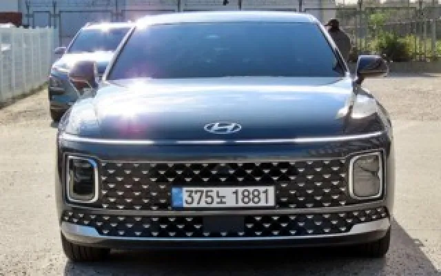 인천중고화물차 그랜저 (GN7) 가솔린 2.5 2WD 매물 사진 3 - 2024/09 10,006km